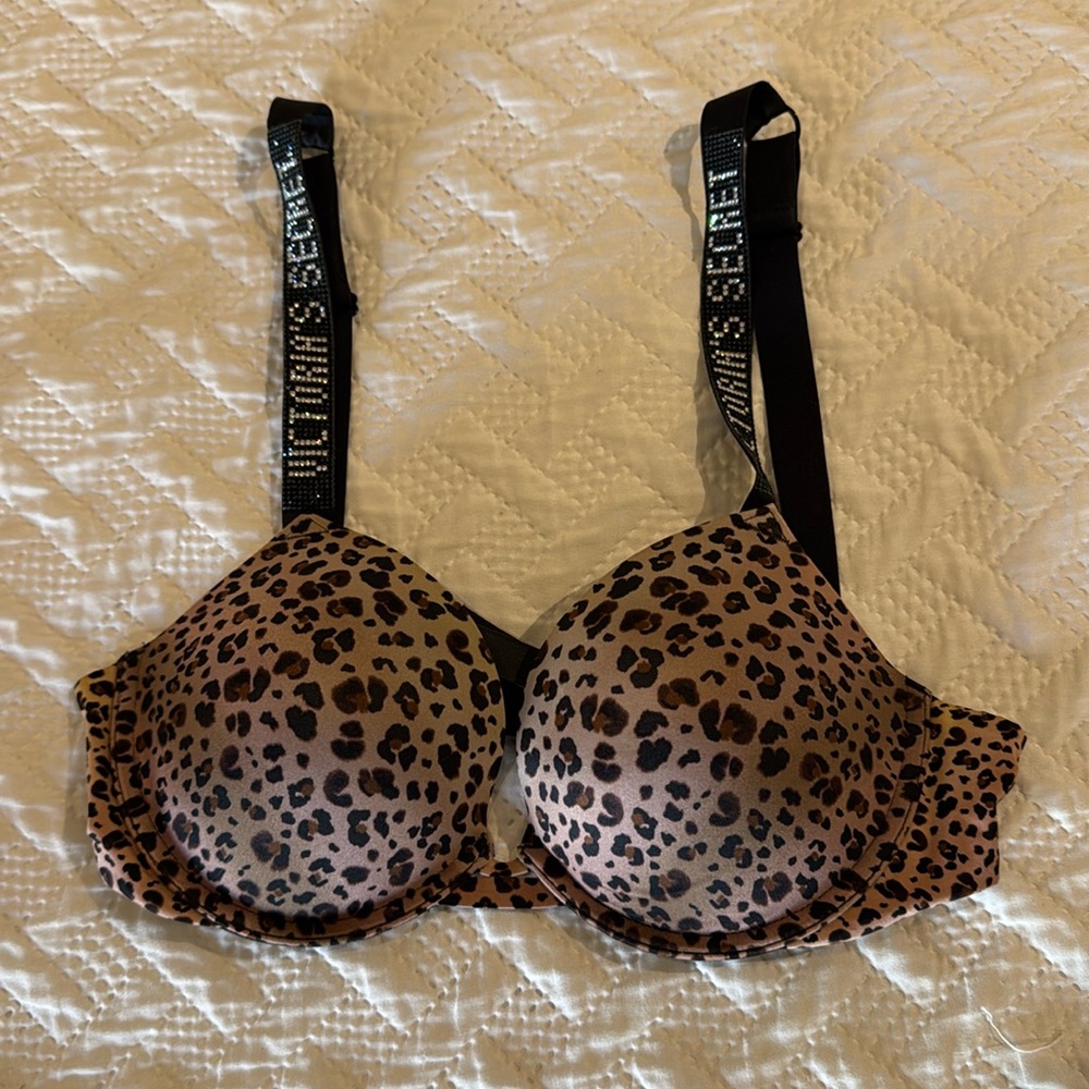 Victoria secret very sexy push up bra studded sparkle straps
